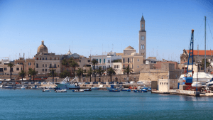 De mooiste dorpjes in de buurt van Bari die je met de auto kunt bezoeken.